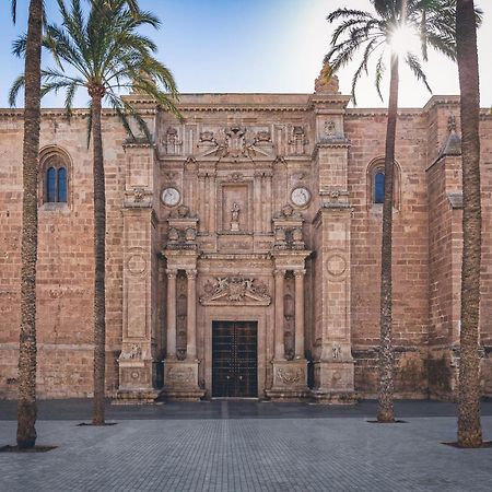 Trendy Homes Almeria Luaran gambar